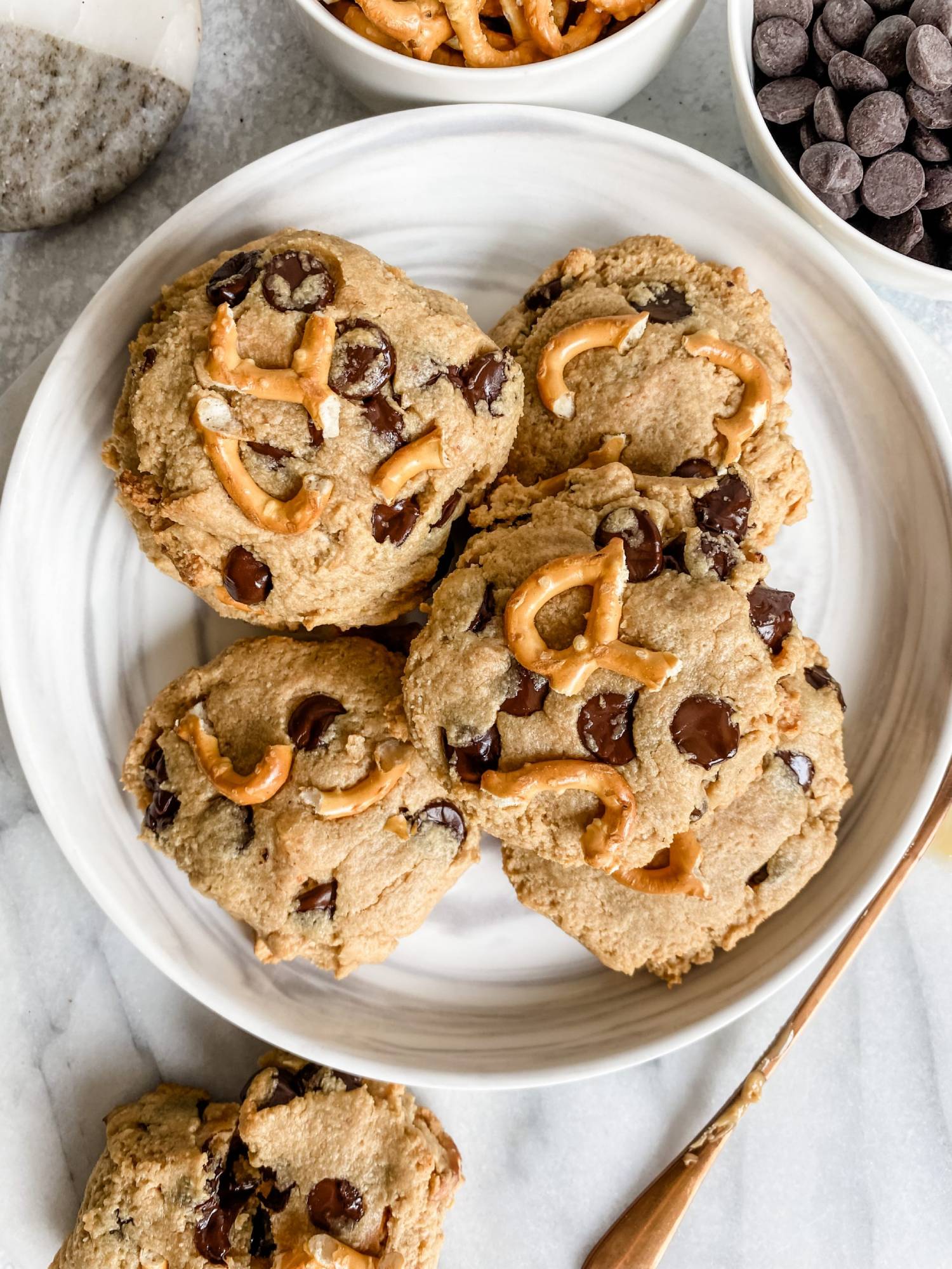 Chocolate Chip Peanut Butter Pretzel Cookies Grain-free Vegan - Lovely ...