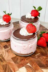 chocolate covered strawberry cheesecake jars