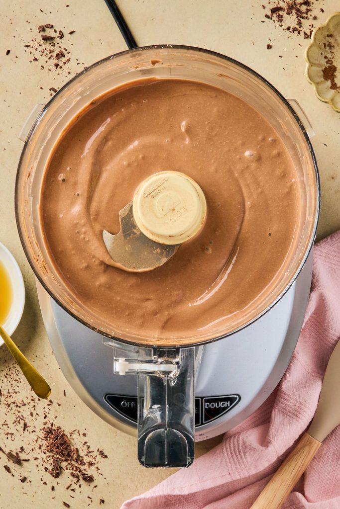 all the ingredients blended in a blender to make mousse