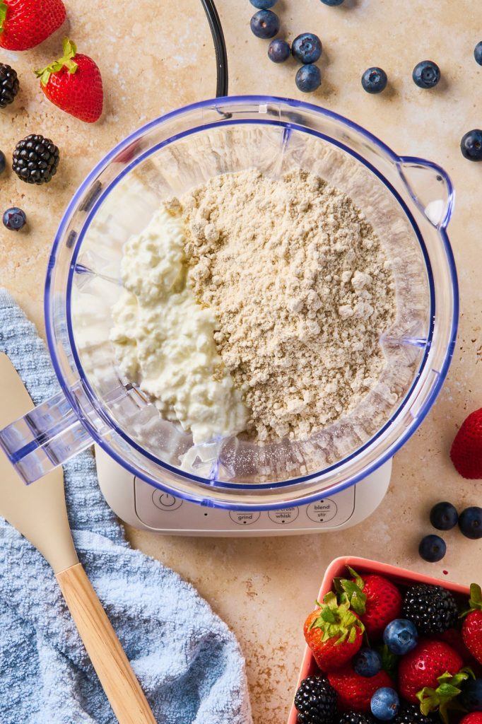 cottage cheese, oats, baking powder, and salt in a blender