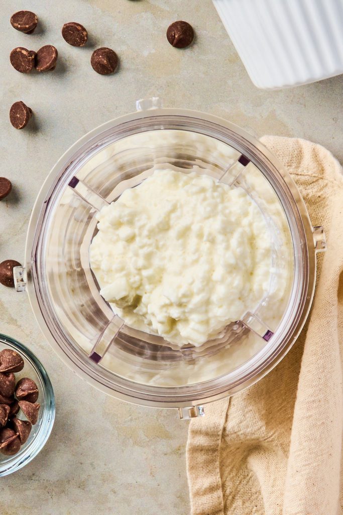 cottage cheese in a blender